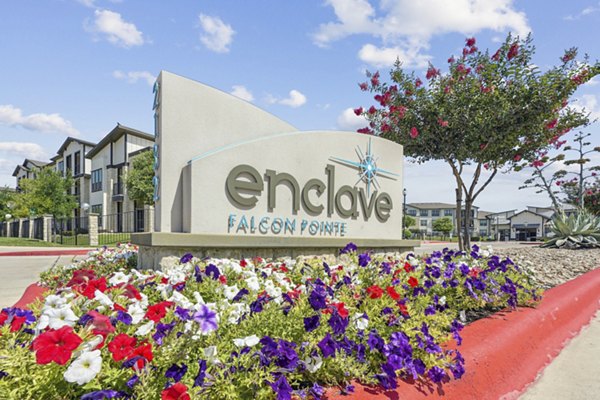 Enclave Falcon Pointe Apartments in Pflugerville