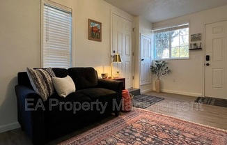 507 ALT SPRUCE ST SE