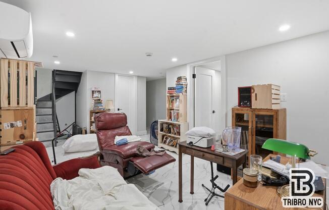 3 beds, 2.5 baths, $7,188, Unit 1D