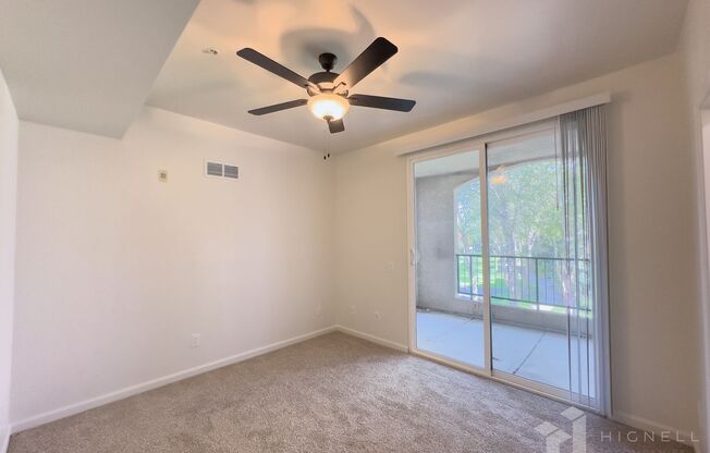 2 beds, 1 bath, 948 sqft, $1,700, Unit 235