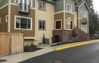 2 bed/1 bath in Southeast Redmond