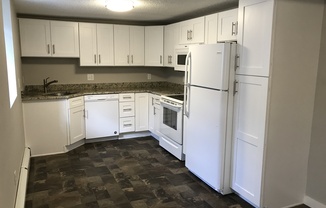 2 beds, 1 bath, 1,000 sqft, $925