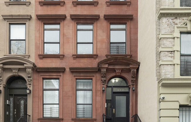 12 W 127 ST