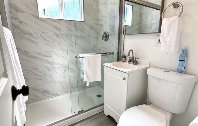 Studio, 1 bath, 400 sqft, $1,850, Unit 8