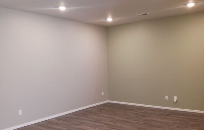 Beautiful 2-Bedroom Home located in Redmond Oregon.