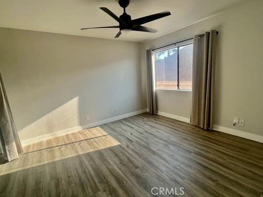 834 W 17 ST