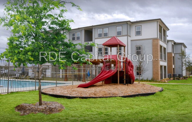 2 beds, 2 baths, 985 sqft, $1,300, Unit 2304 B1