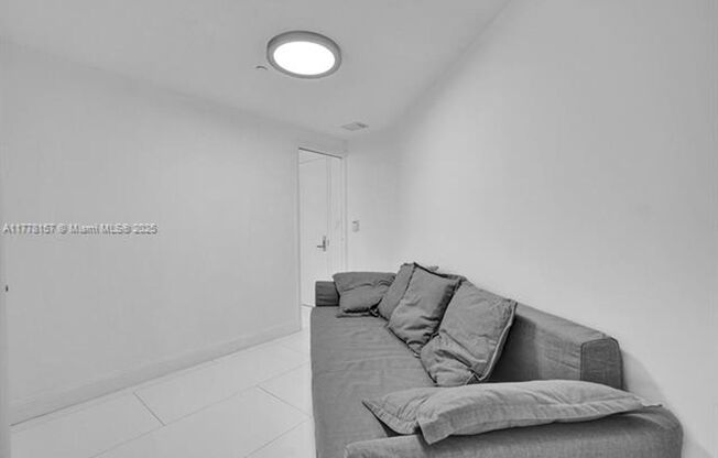 2 beds, 2 baths, 1,167 sqft, $5,400, Unit 475 Brickell Ave unit 3309