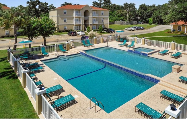 Welcome to

Legacy at Beach Club