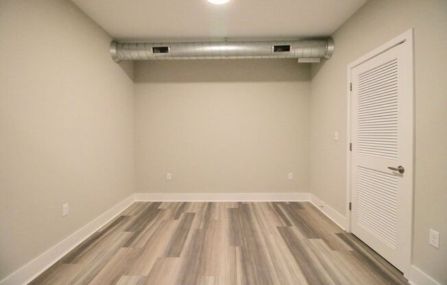 1 bed, 1 bath, 534 sqft, $1,525, Unit APT 535