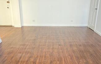 Studio, 1 bath, 450 sqft, $2,700, Unit 6X