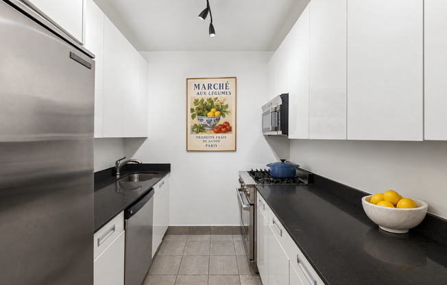 1 bed, 1 bath, 791 sqft, $5,000, Unit 714