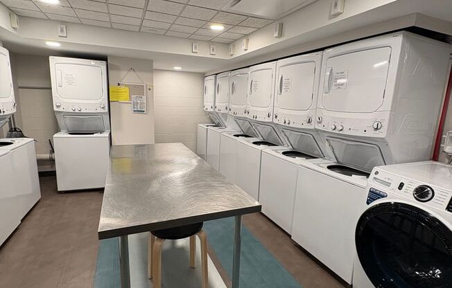 1 bed, 1 bath, 679 sqft, $1,349, Unit 304