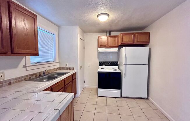 3540 May Street - 1036 South Avenue