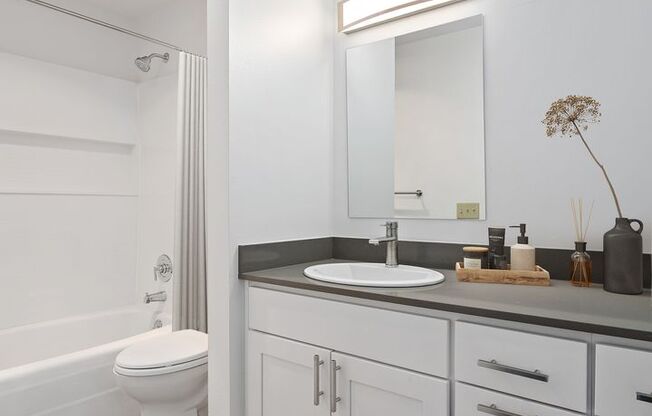 1 bed, 1 bath, 683 sqft, $1,650, Unit 45