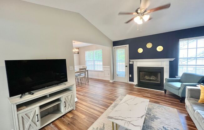 Lovely 3BD, 2BA Fuquay-Varina Home in a Prime Location in an HOA Community in Quiet Neighborhood