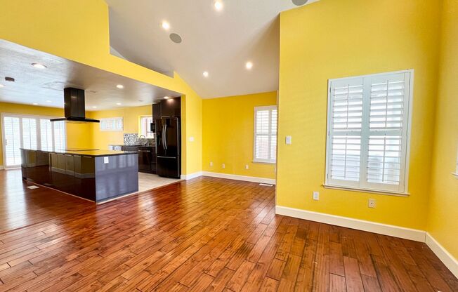 Executive Single Family Home with Ocean Views! - Pets Welcome!