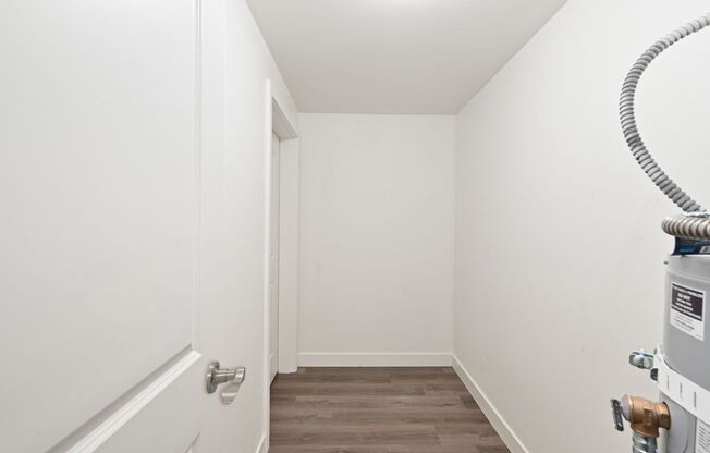 1 bed, 1 bath, 750 sqft, $1,940, Unit 104