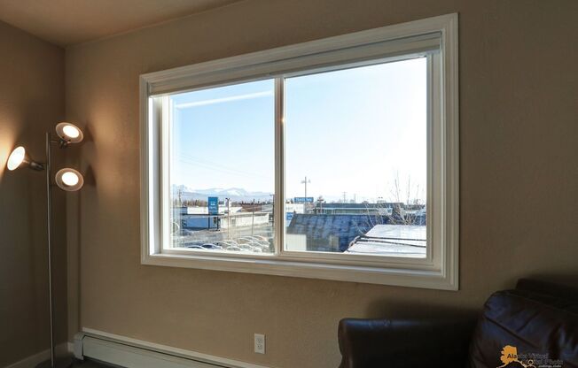 1 bed, 1 bath, $1,095, Unit 2