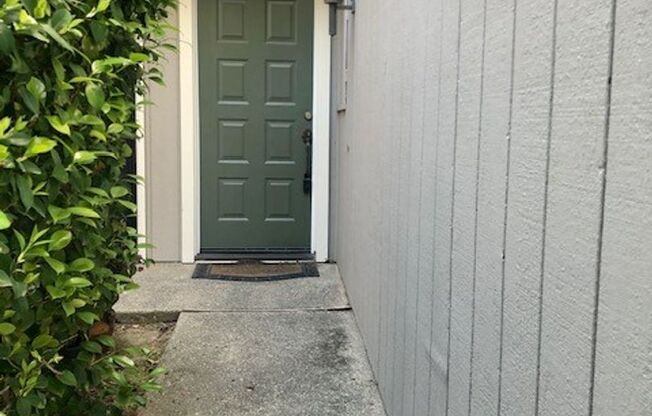Spacious Townhome in Citrus Heights