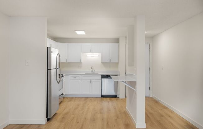 2 beds, 1 bath, 950 sqft, $1,895, Unit 408