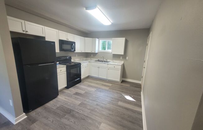 Recently Renovated 2 Bedroom, 1 Bathroom Home with Garage