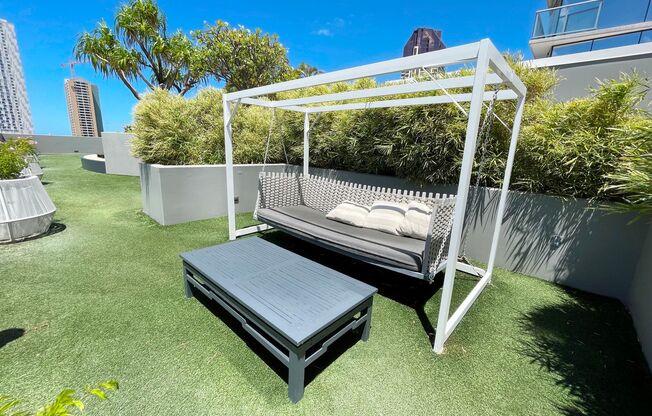 2 beds, 2 baths, $4,300, Unit # 2111