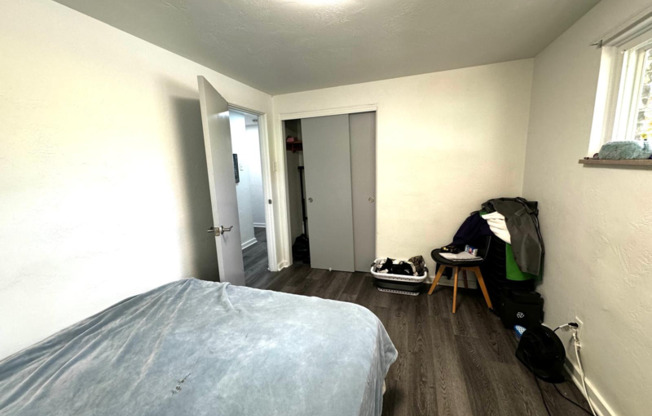 3034 IOWA ST