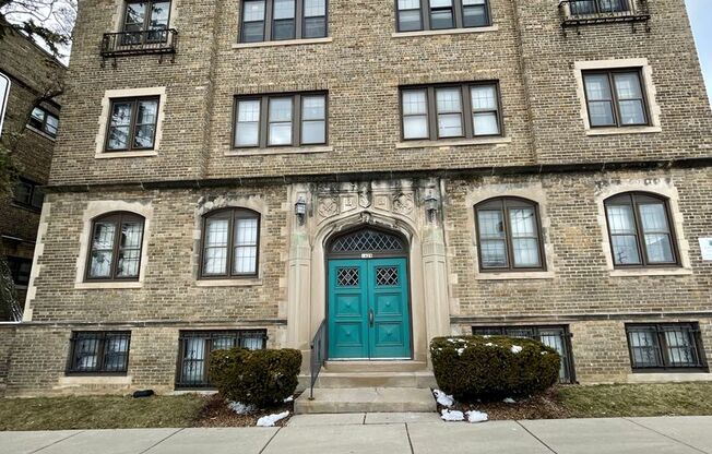 1428 E Capitol Drive