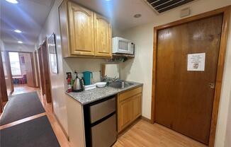 Studio, 1,140 sqft, $4,500