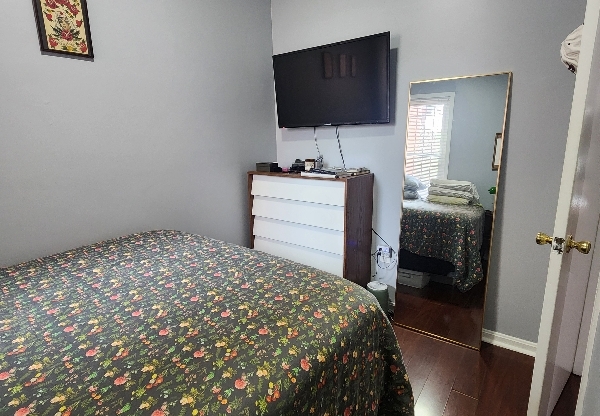 329 ELM ST NW
