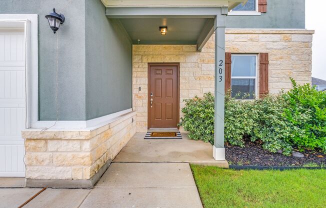 SPACIOUS 4-BEDROOM HOME IN BELLA ROSA