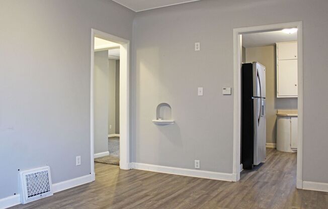 2 beds, 1 bath, $1,600, Unit 1715 S 10th Ave