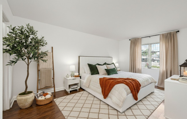 2 beds, 2 baths, 833 sqft, $1,768