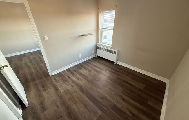 1 bed, 1 bath, 525 sqft, $950, Unit #407