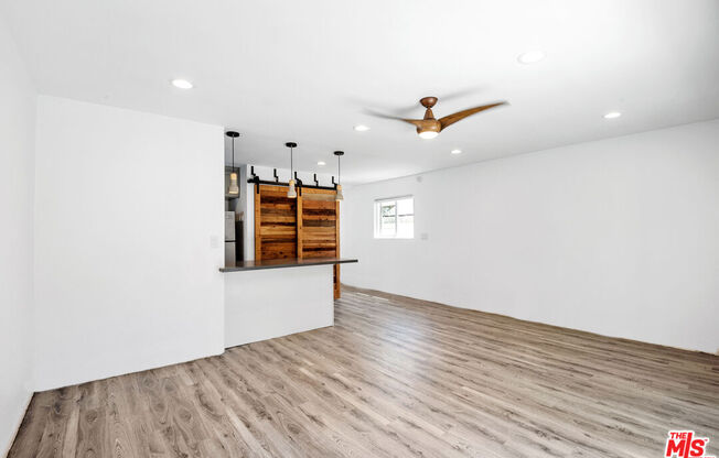 12009 CEDAR AVE