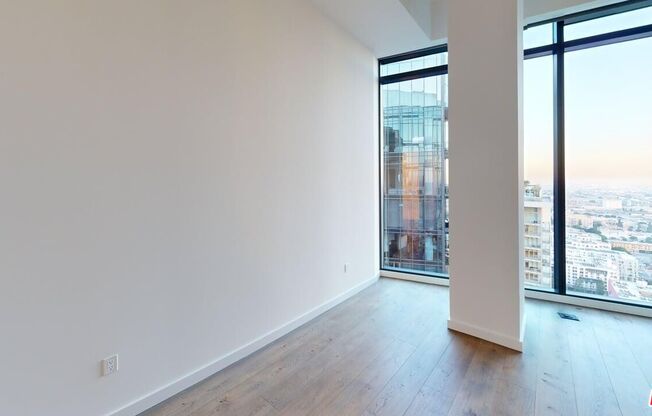 2 beds, 1.8 baths, 1,338 sqft, $5,554, Unit W3306