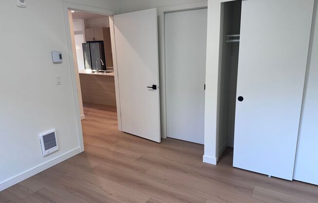 2 beds, 2 baths, $2,121, Unit 201-MFTE