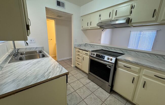 4400 Tierra Verde St.