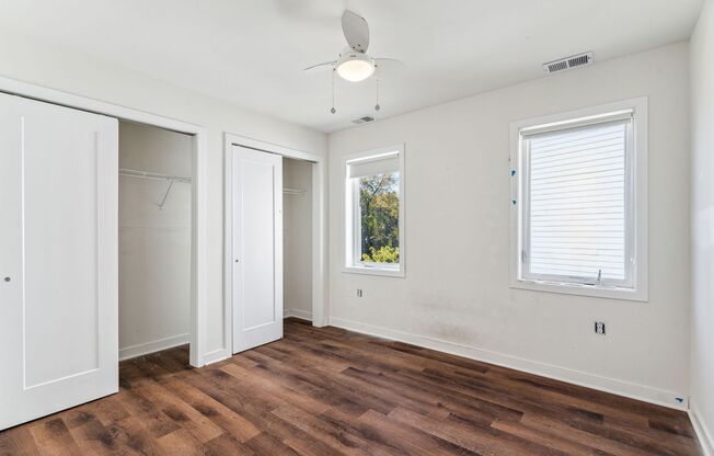 2 beds, 2 baths, 915 sqft, $2,300, Unit 416