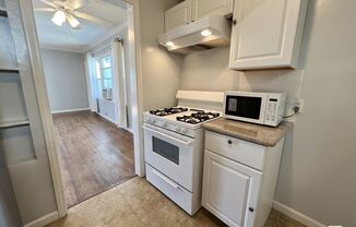 1 bed, 1 bath, 650 sqft, $2,250, Unit 3/4