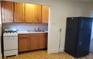 Newly Renovated, 2 Bedroom Lancaster City Home