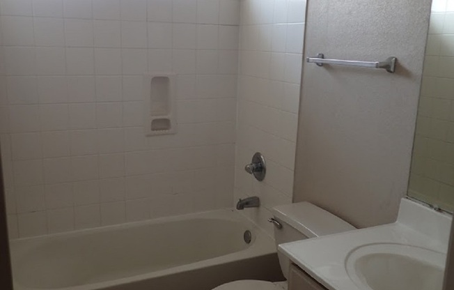 3 beds, 2 baths, $1,415