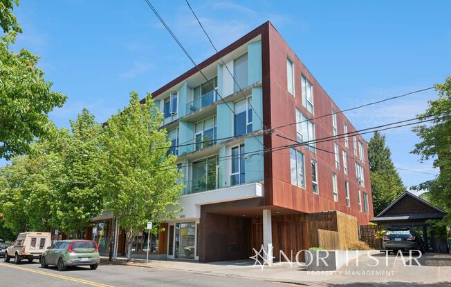 One of a Kind Clinton Condominium