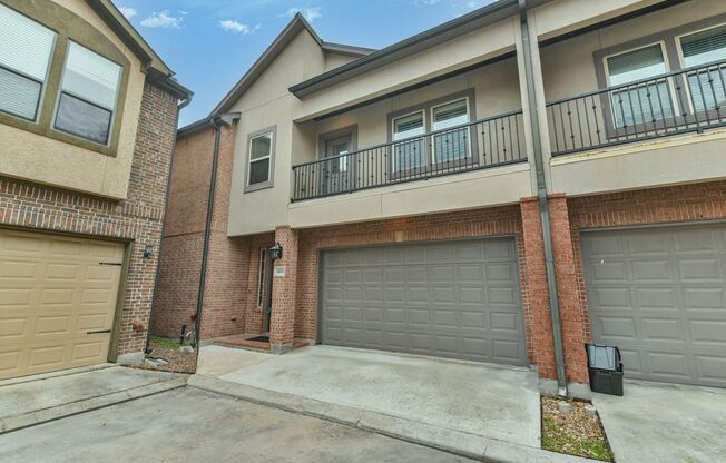For Lease | 3 Bed, 2 Bath | 2,442 Sq Ft | Upland Place |