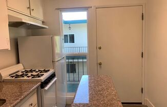 Studio, 1 bath, 400 sqft, $1,850, Unit #12