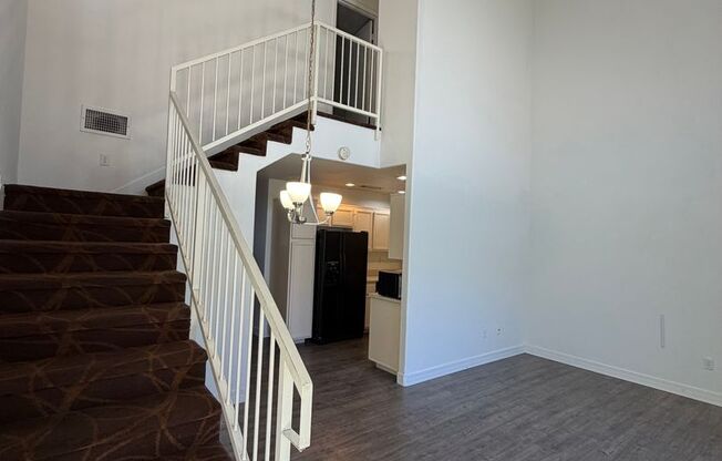 AMERICANA Property Mgmt - Gated 2beds -2baths Townhouse in Spring Valley