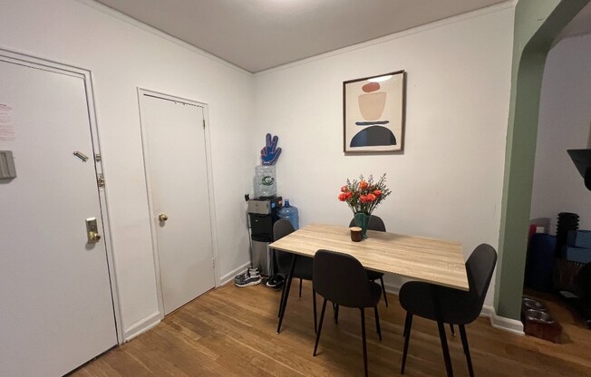 55 W 92 ST