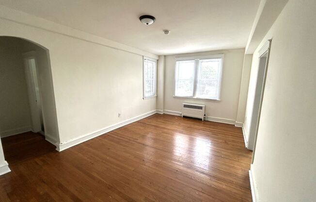Studio, 1 bath, 400 sqft, $989, Unit A403