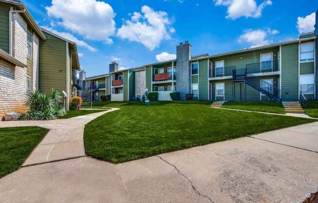 Cobble Hill Apartments in Fort Worth, Texas Exterior